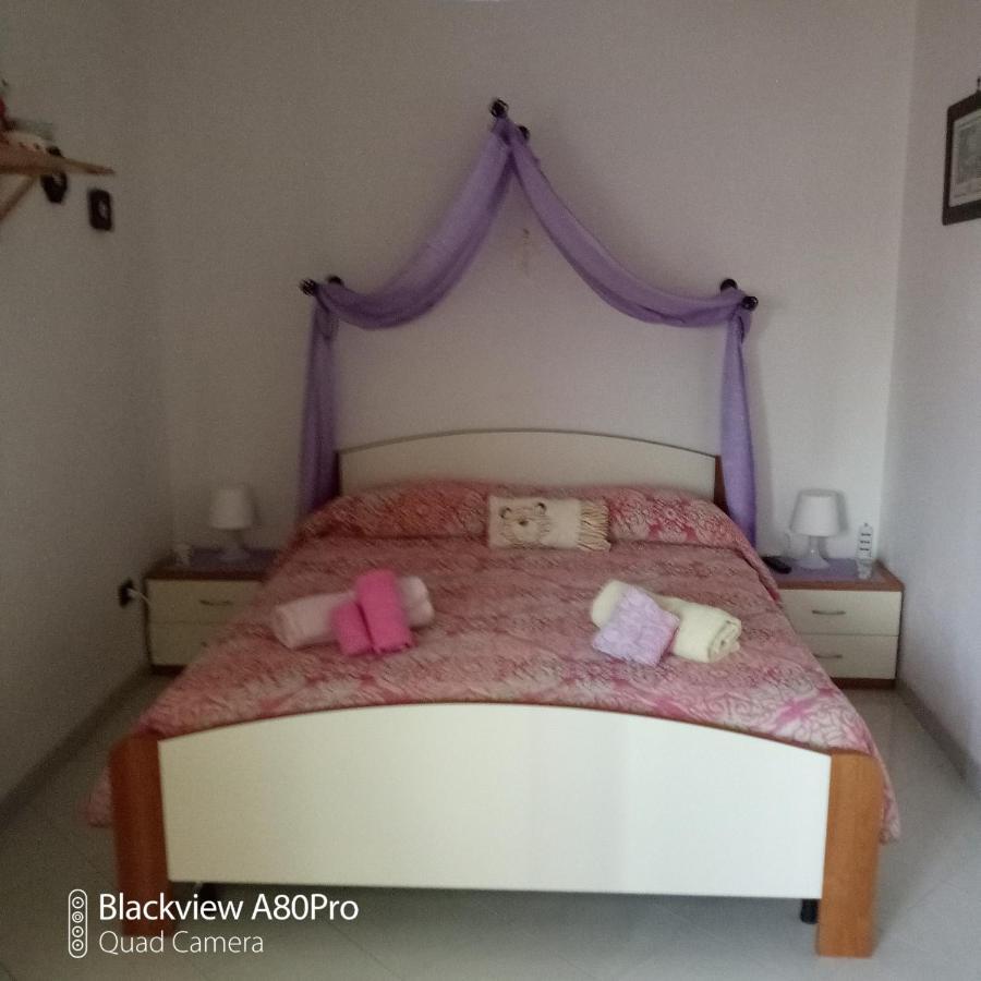 Rossyiva Hotel Minturno Kültér fotó